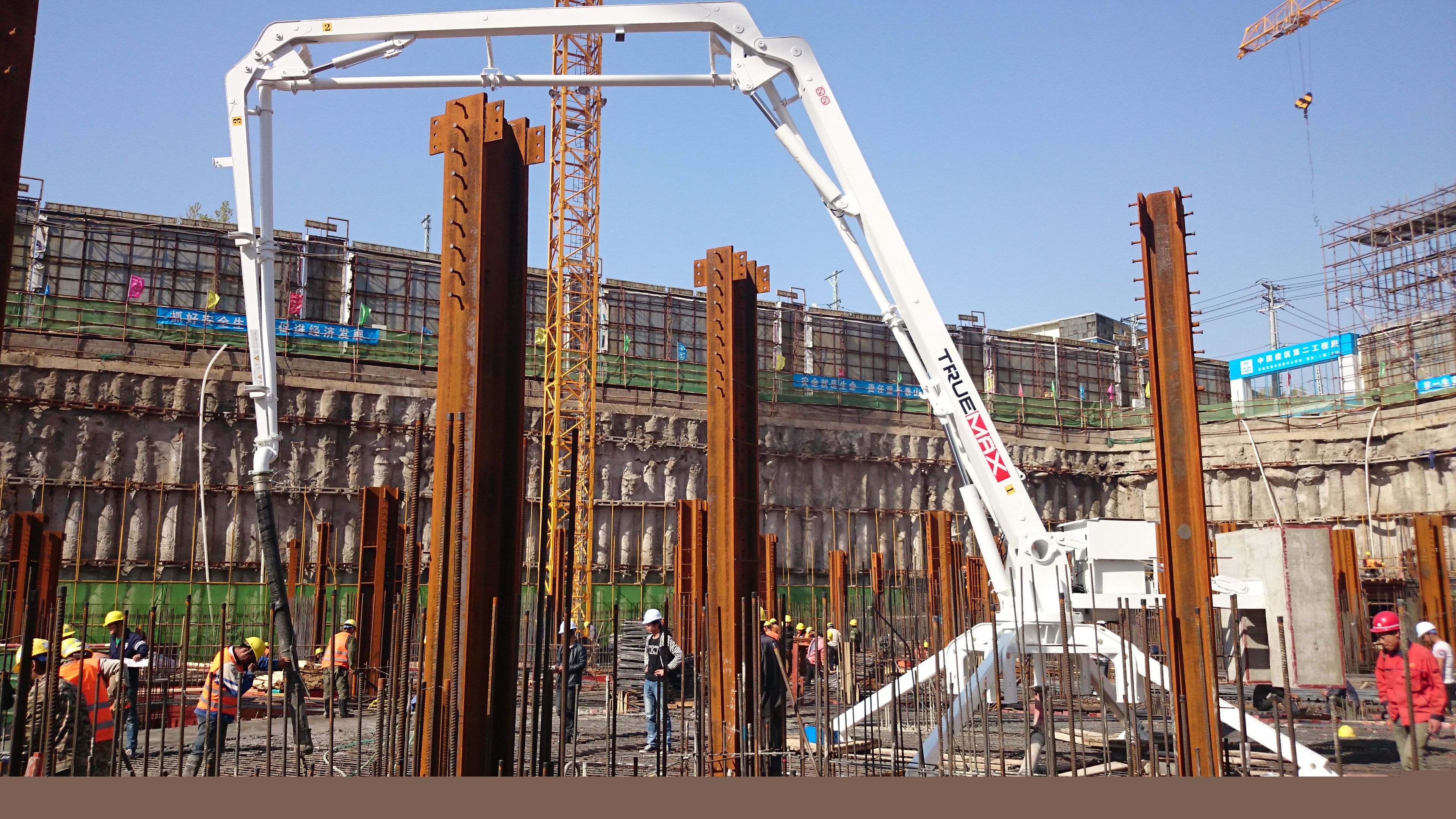 移動(dòng)式液壓布料機(jī) 移動(dòng)式液壓布料機(jī)